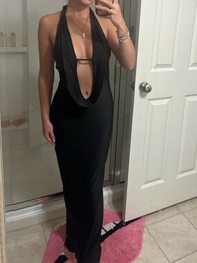 SHEIN Black Backless Halter Plunge Maxi Dress